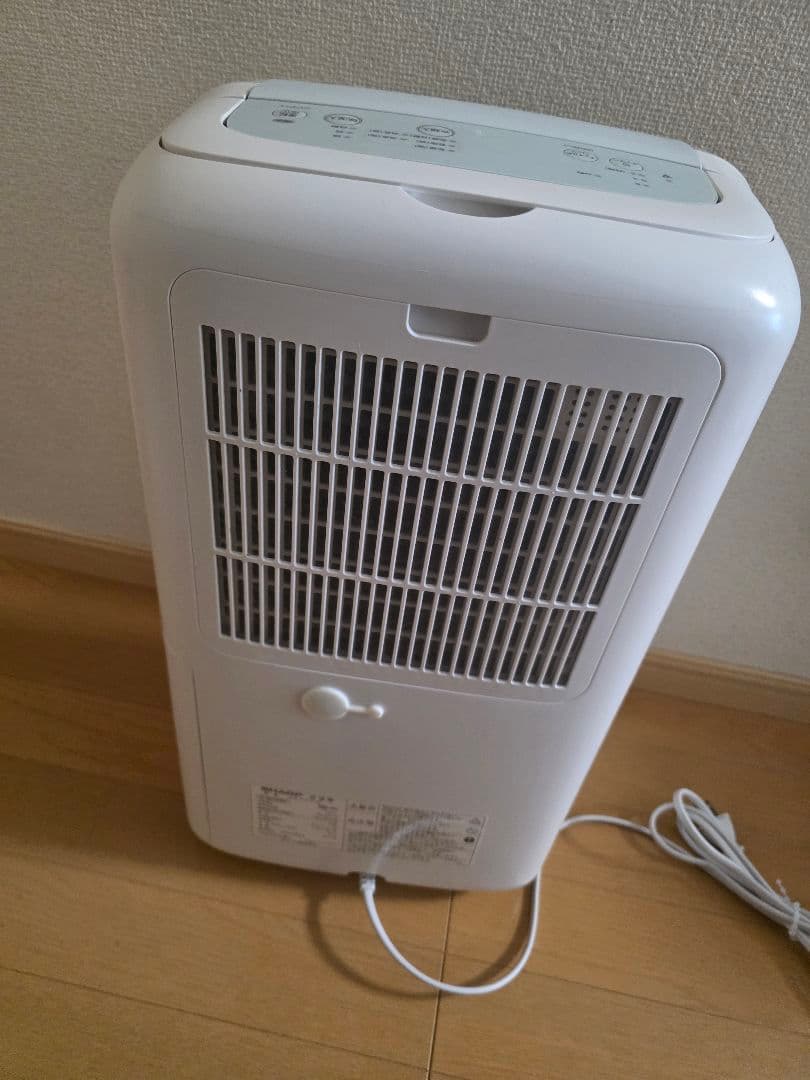 SHARP シャープ 除湿機 CV-P-71-W