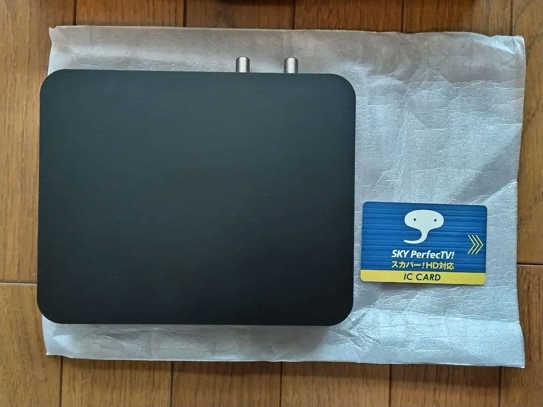 スカパー！プレミアムサービスダブルチューナー PT-WH800A