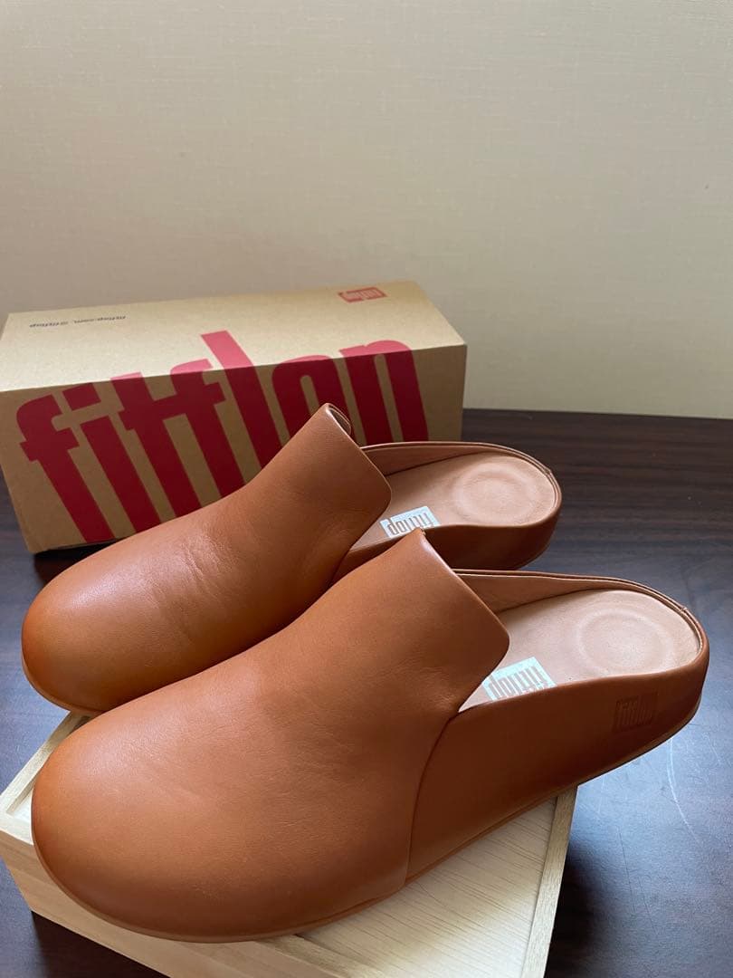 ぺ*け様 【新品未使用】fitflop サボ　レザー　ブラウン　US6 23cm