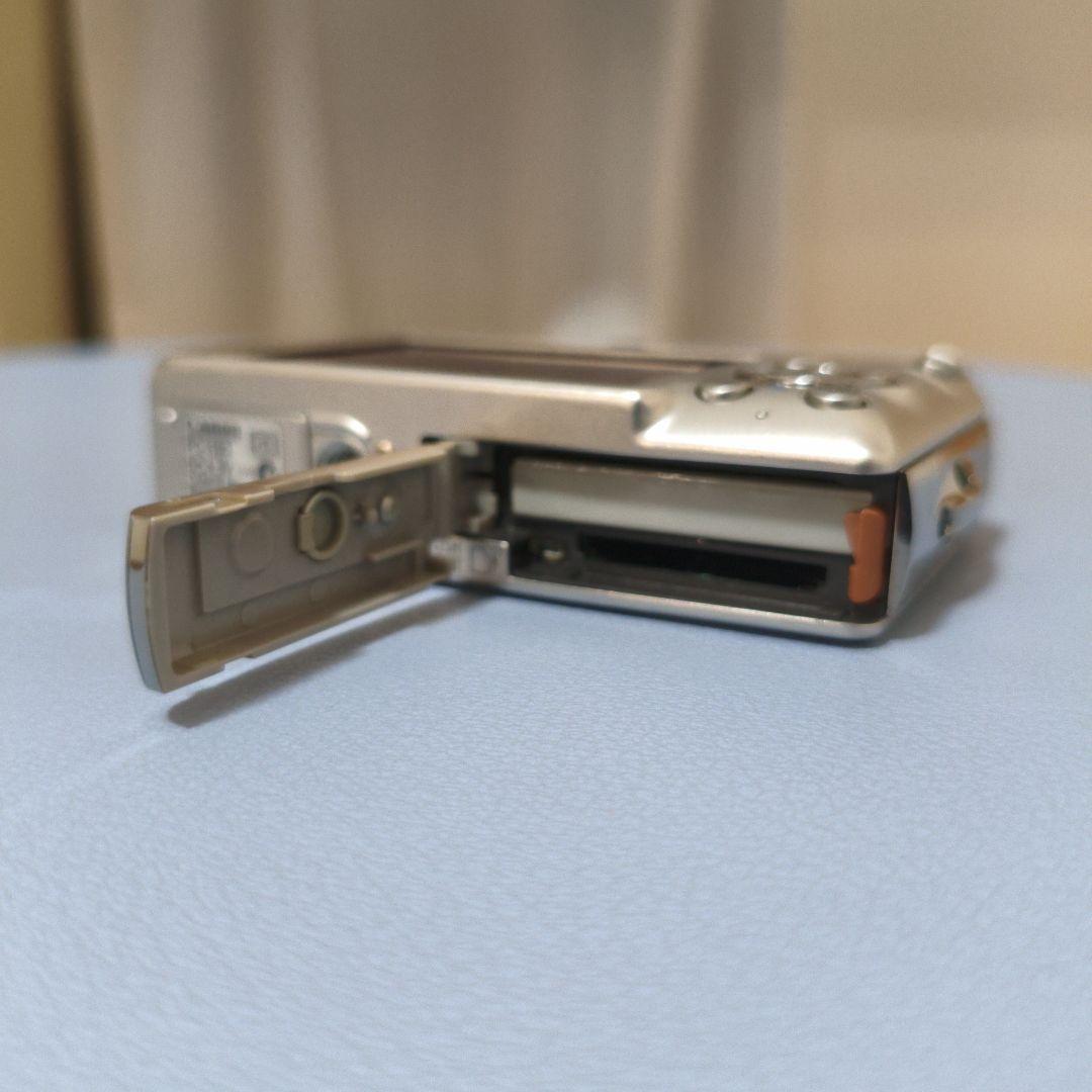 CANON　ixy Digital　70　デジタルカメラ