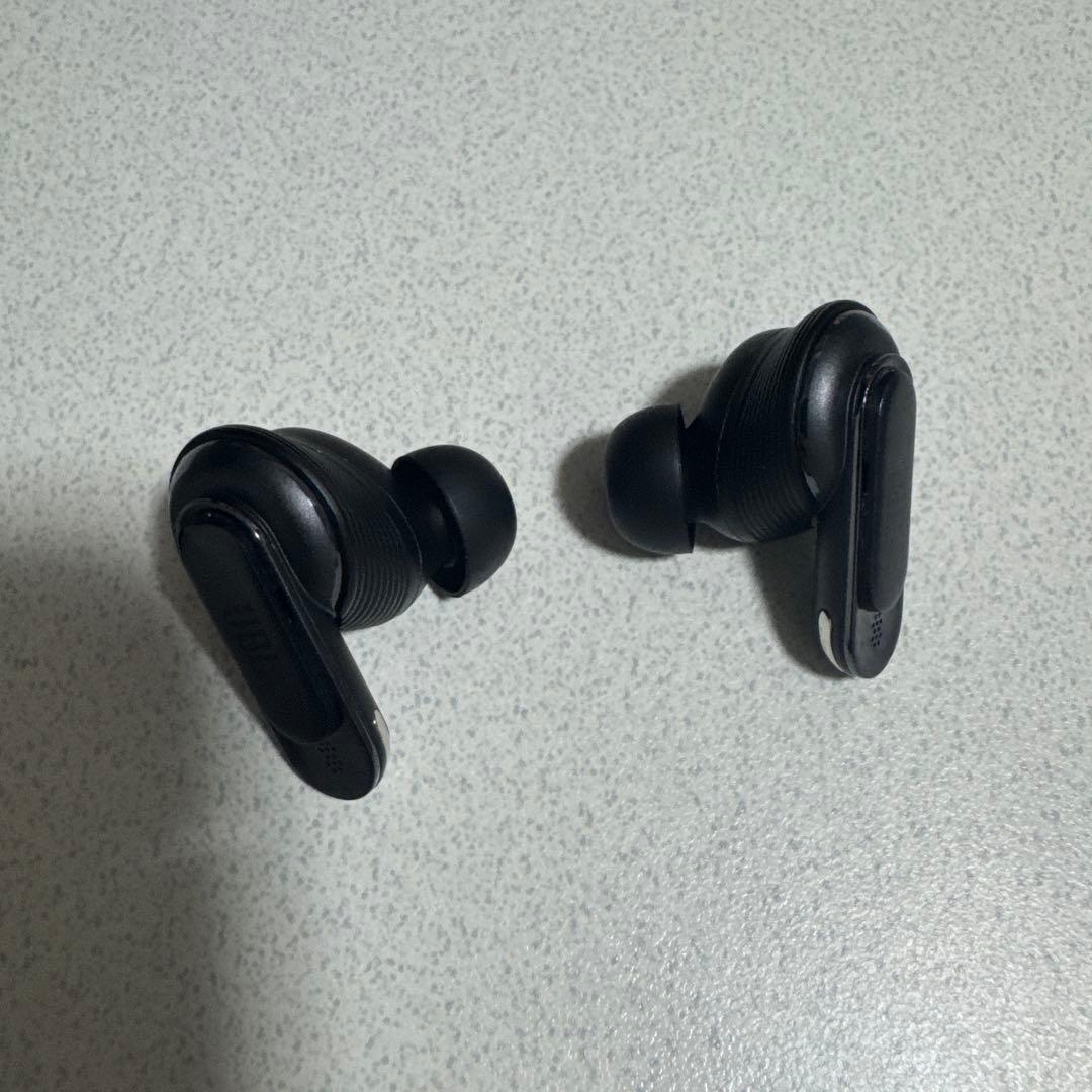 JBL Tour Pro 2 ワイヤレスBluetoothイヤホン