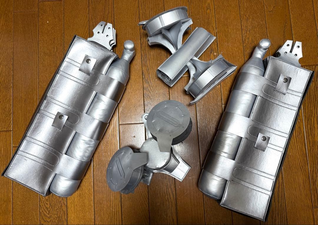 進撃の巨人 ファイナル衣装 新型立体機動装置