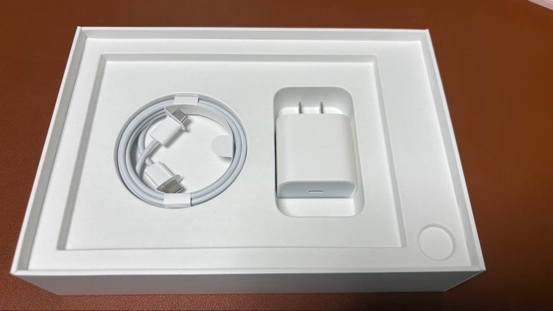 iPad mini第6世代Wi-Fi64GBスペースグレイ+純正カバー+フィルム