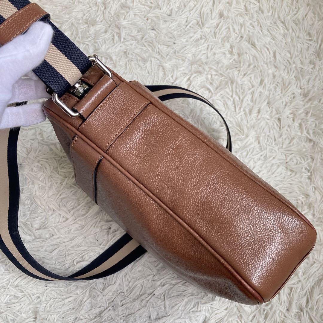 COACH コーチ チャールズ フライトバッグ ヘリテージ メッセンジャーバッグ