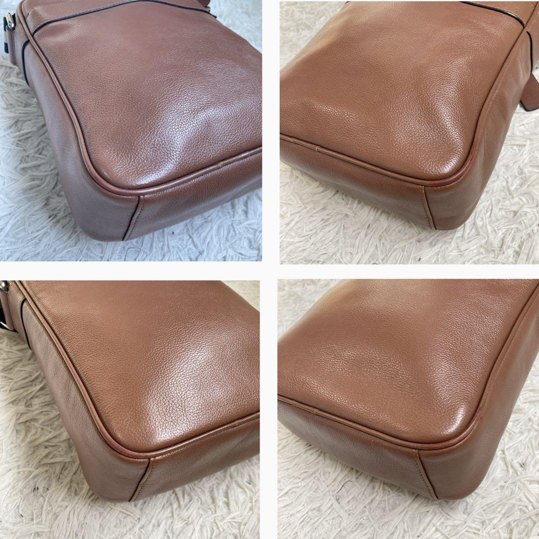 COACH コーチ チャールズ フライトバッグ ヘリテージ メッセンジャーバッグ