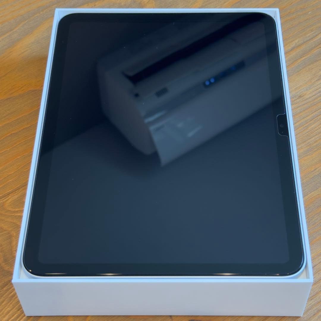 iPad 第10世代 64GB シルバー 美品 箱付き