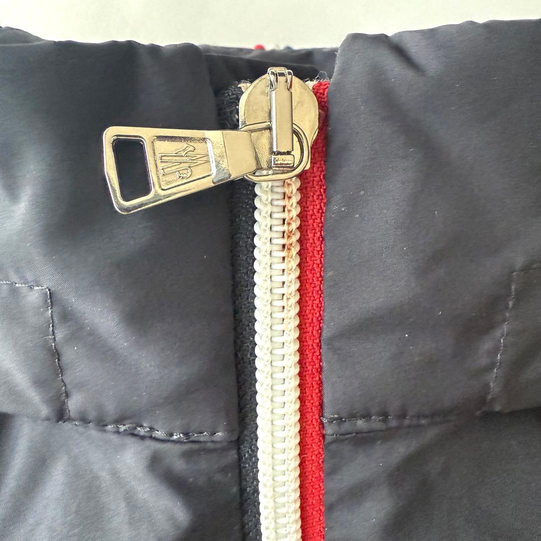 【子供服】MONCLER フード付きジャケット ネイビー130cm