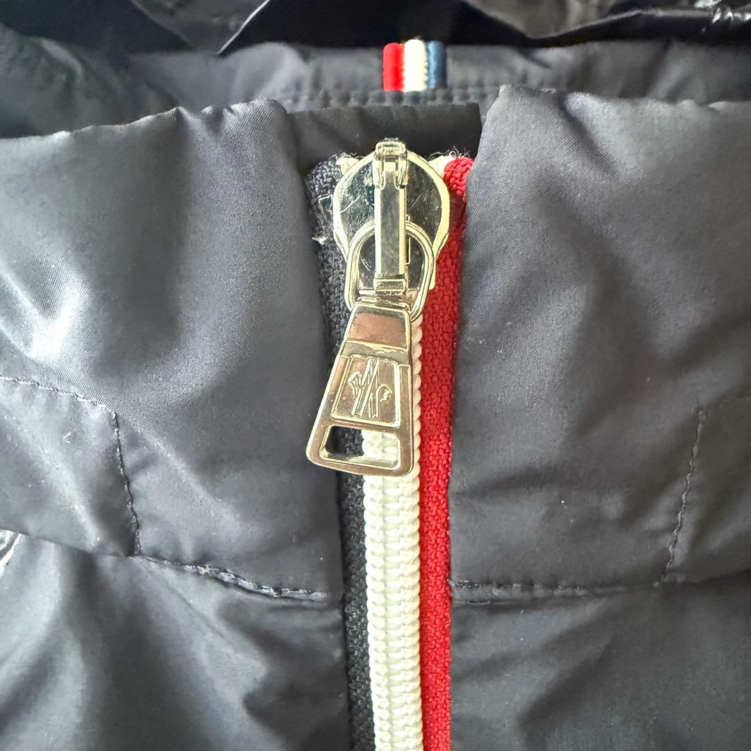 【子供服】MONCLER フード付きジャケット ネイビー130cm