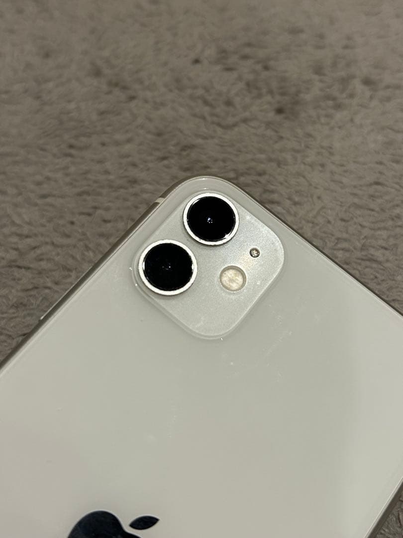 iPhone 11 64㎇　ホワイト　iFace付