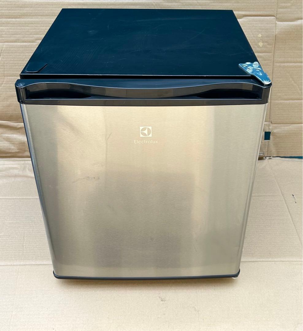 エレクトロラックス 43L 1ドア冷蔵庫（直冷式）ERB0500SA-RJP