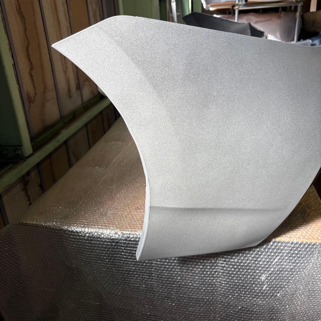 (92)30プリウス　社外リアバンパー　1F7