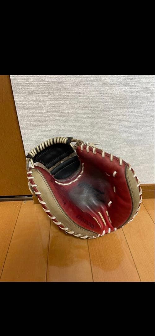 Mizuno 軟式グローブ 黒/赤 右投げ用