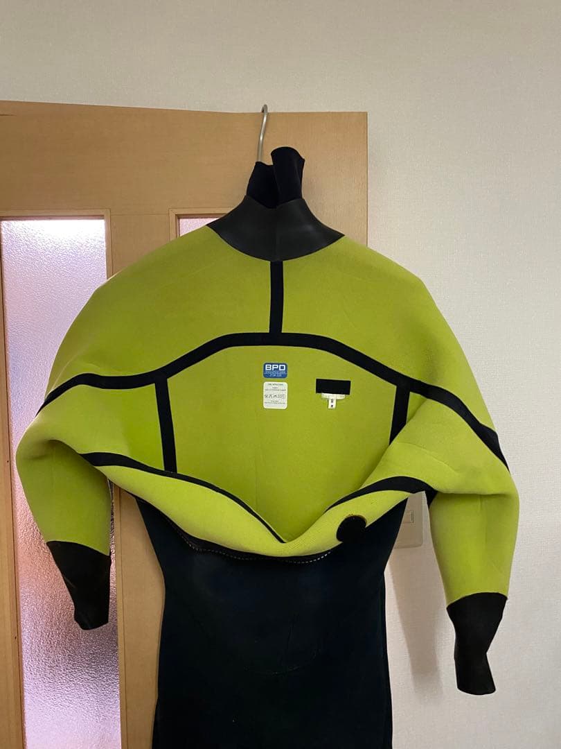 ［10月28日まで値下げ］（真冬用）BWETドライスーツ（ブーツ一体型）