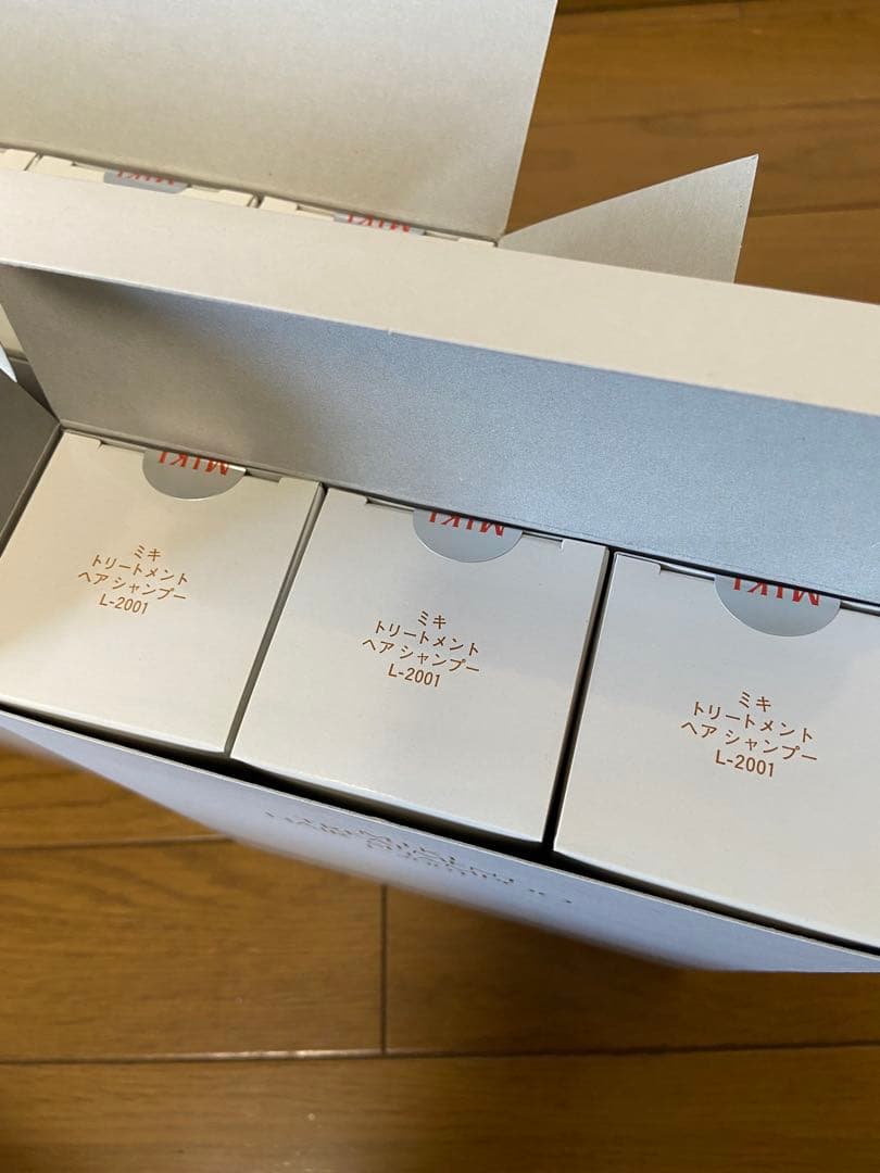 【新品】MIKI トリートメントヘアシャンプー L-2001 300ml 9本