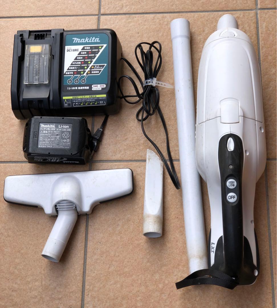 Makita 掃除機充電式クリーナー 本体CL182FDバッテリー＆充電器セット