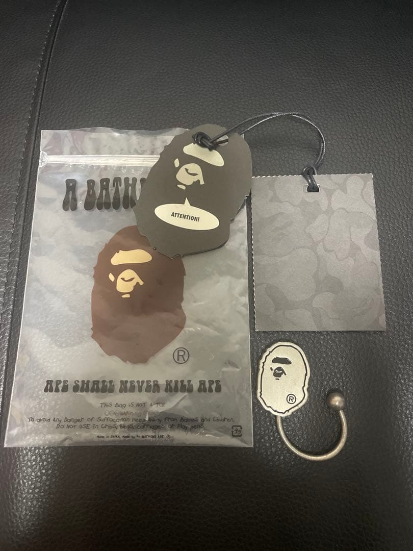 【希少】　シルバー　エイプ　APE キーホルダー キーリング　メンズ　NIGO