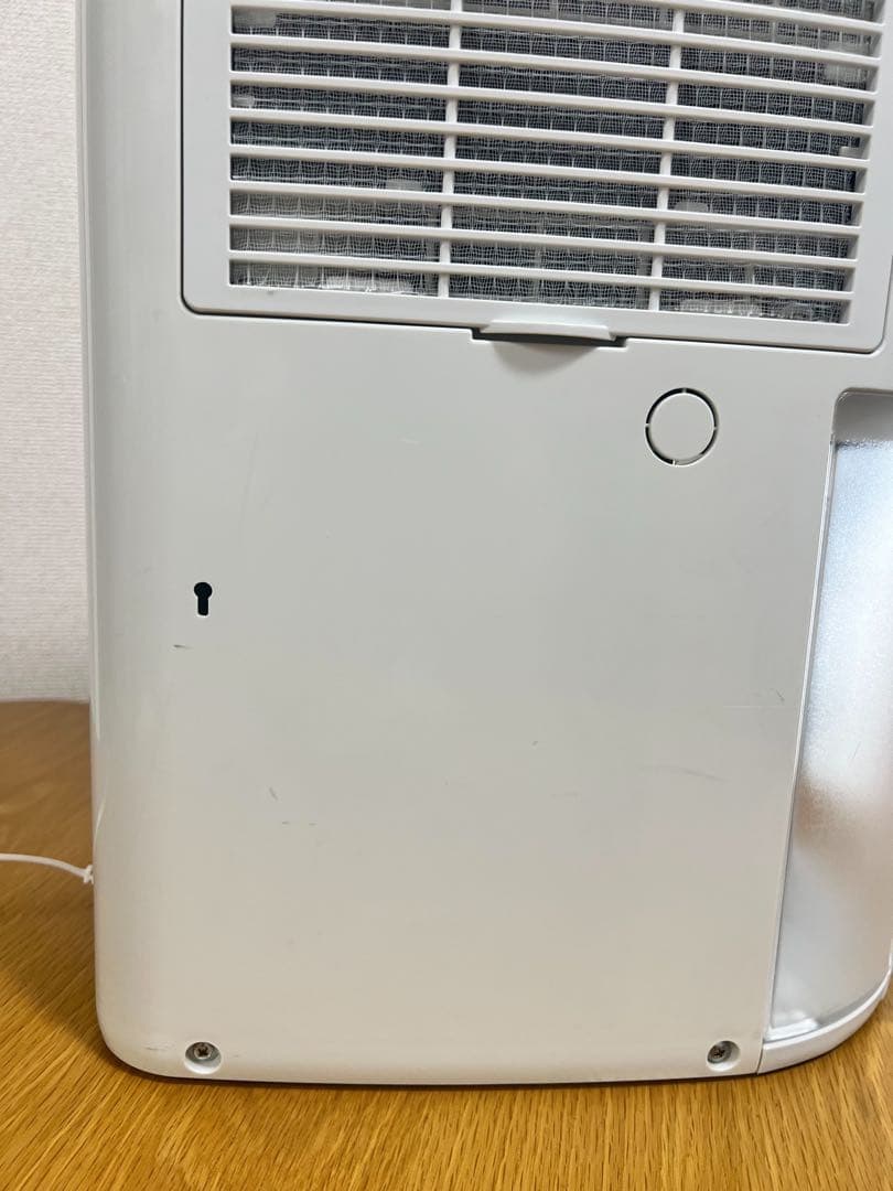 お値下げ中! CORONA　コロナ 衣類乾燥 除湿機CD-P63A 動作確認済み