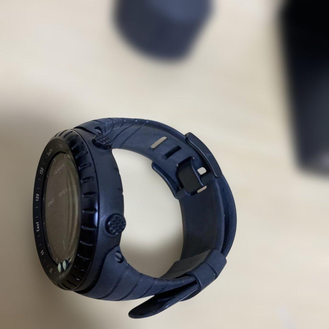SUUNTO CORE スント コア オールブラック 時計新品。