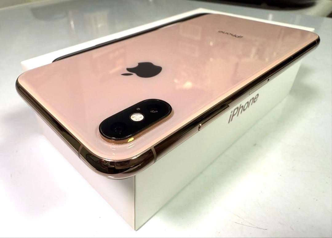 美品 iPhone Xs ゴールド 256GB 付属品未使用 SIMフリー