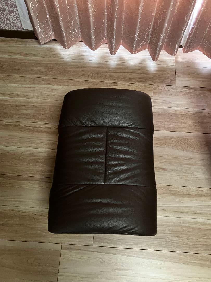 エコーネス・ストレスフリー オットマン付き