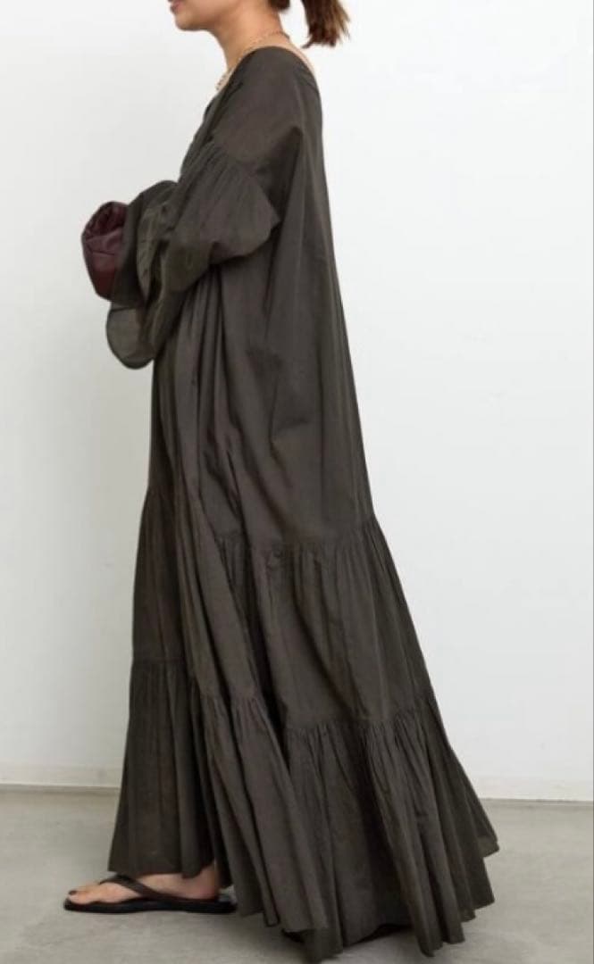 お値下げ未使用ドゥーズィエムクラスDramatic ドレス38