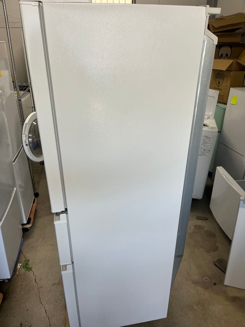 ★極美品★【2024年製】三菱 冷蔵庫 3ドア MR-C33K-W 330L T