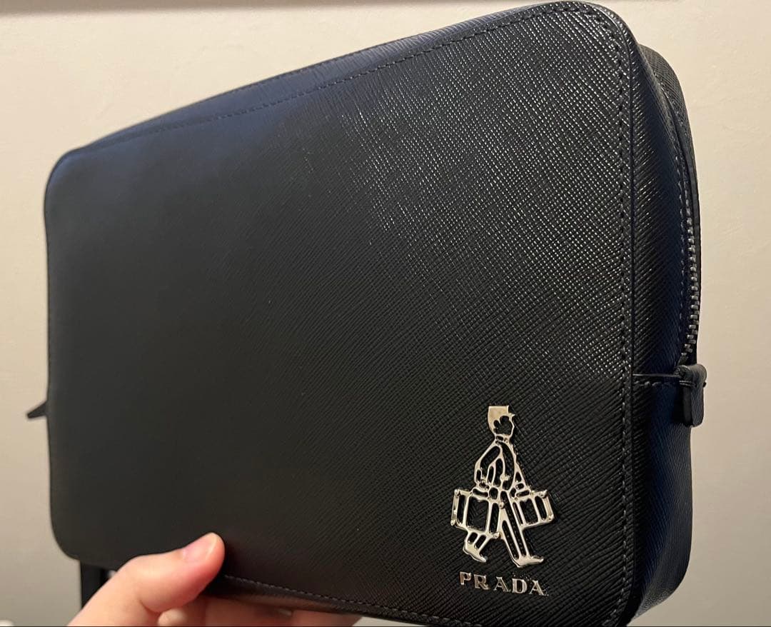極上品　プラダ　クラッチバッグ　サフィアーノトラベル　ギャランティカード　保存袋
