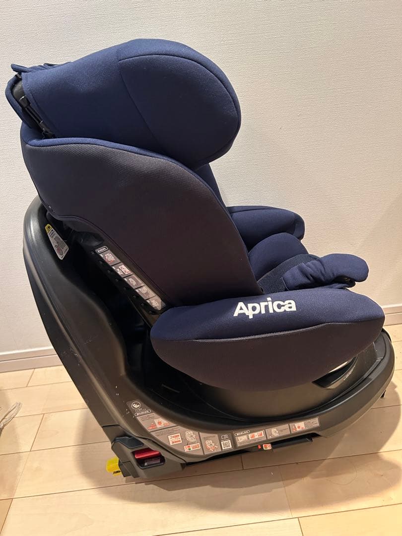 アップリカ　チャイルドシート　ディアターン プラス ISOFIX AB