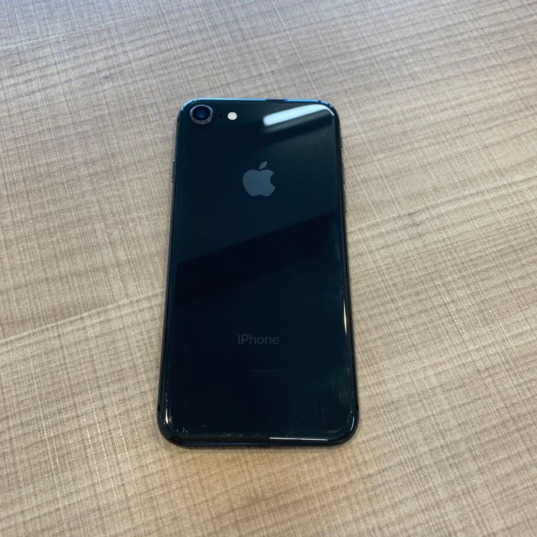 iPhone 8 64GB SIMフリー SIMロックなし