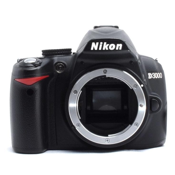 ★届いてすぐ使える安心セット★小型軽量★ガイドモード搭載★Nikon D3000