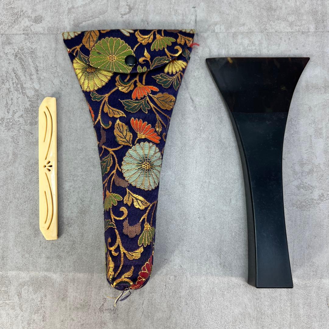 良品　三味線　撥　バチ　鼈甲　べっ甲　天然素材　開き約9cm　ケース