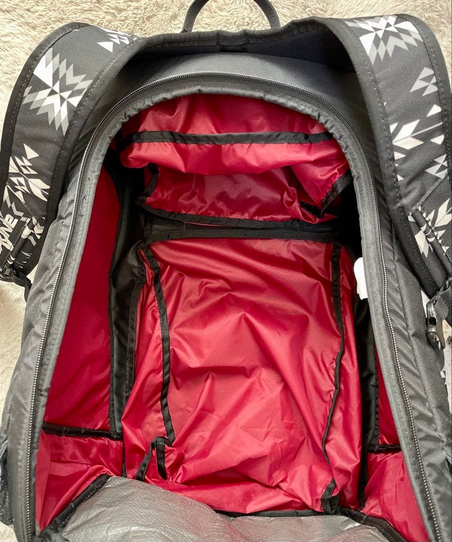 [DAKINE ]ダカイン　スノーボードブーツバッグ　ブーツケース　リュック