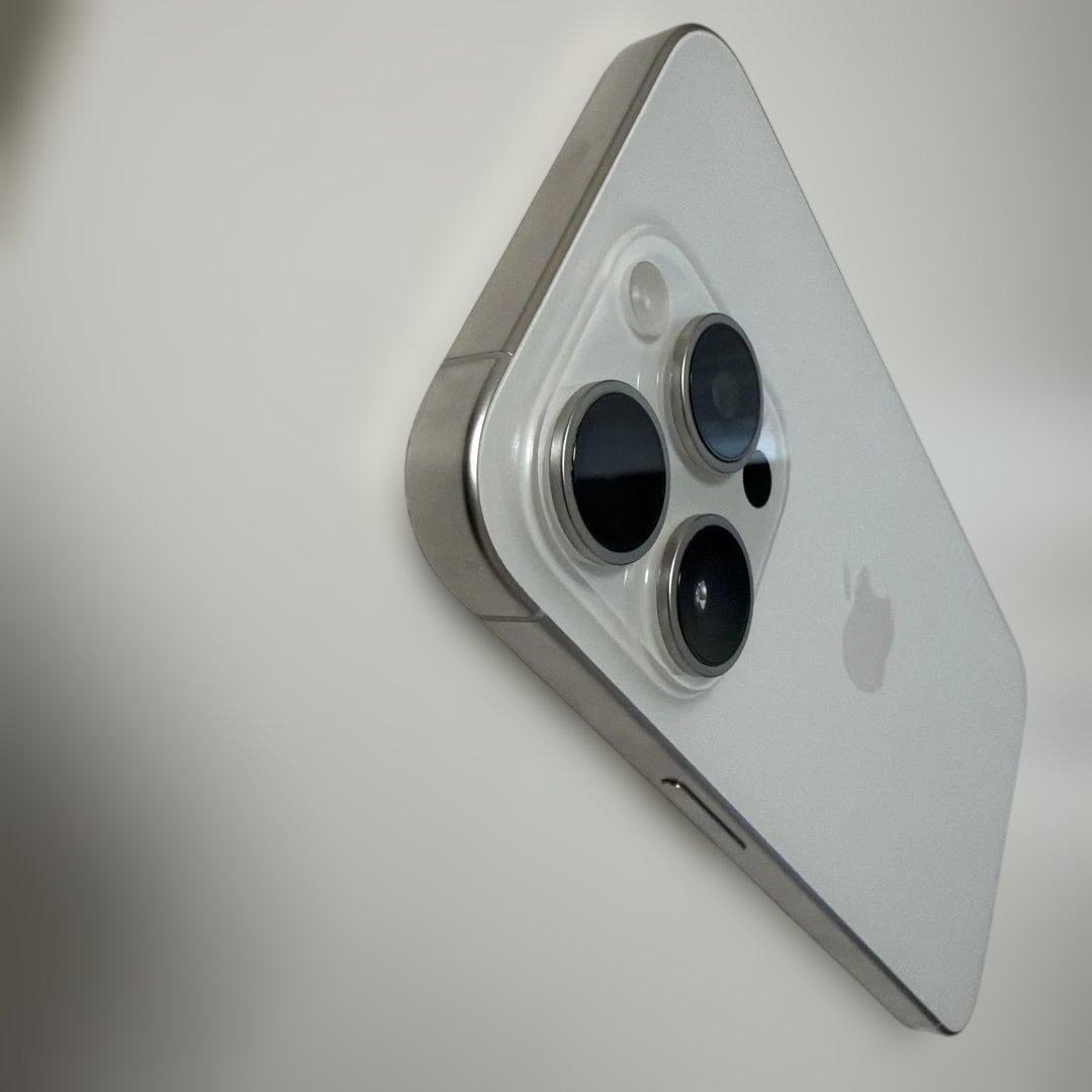 Apple iPhone 15Pro ホワイト 128GB 本体