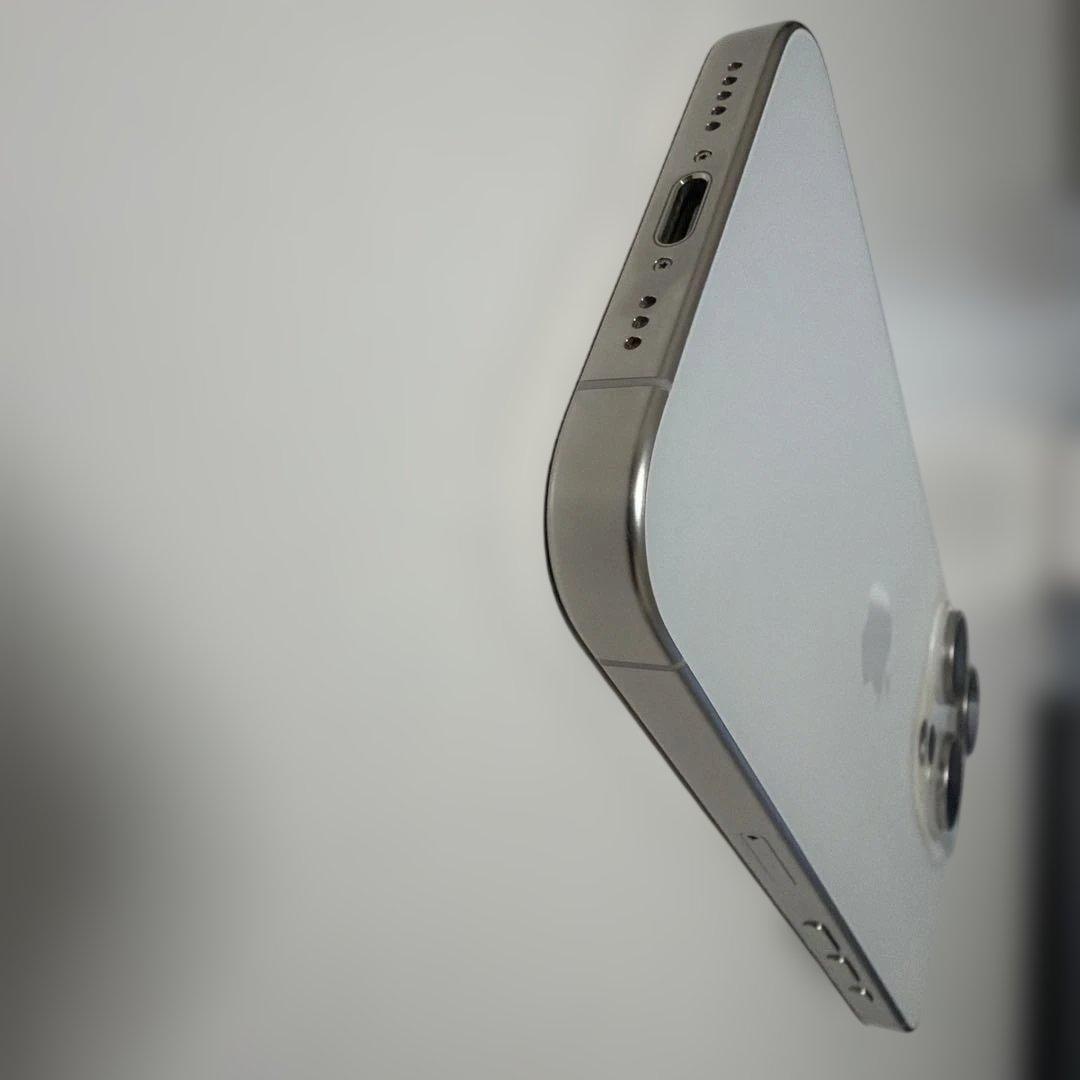 Apple iPhone 15Pro ホワイト 128GB 本体