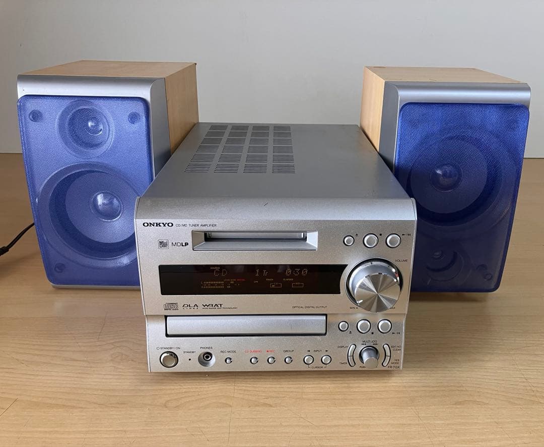 ONKYO オンキョー　オンキヨー　CD/MD コンポ FR-7GX