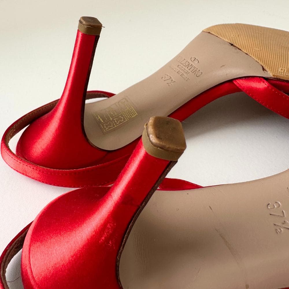 良品 ヴァレンティノ ヴィンテージ サンダル 赤 レッド 薔薇 37.5