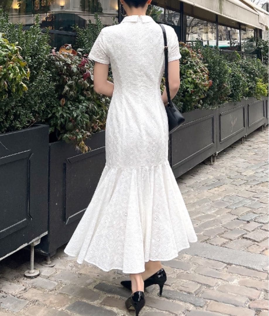 m*r様 JENNE 総刺繍コットンマーメイドワンピース