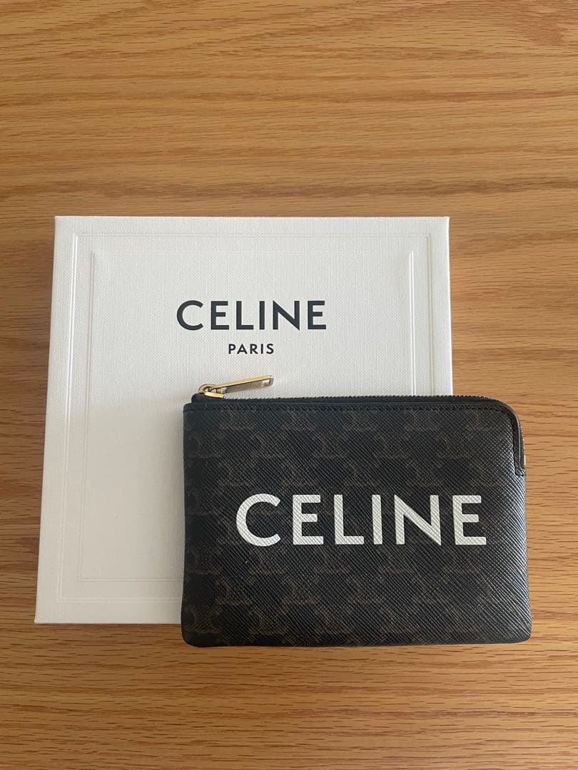 【美品】セリーヌ トリオンフキャンバス ケース キュイル ロゴ ブラウン