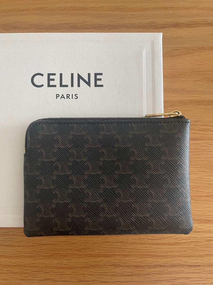 【美品】セリーヌ トリオンフキャンバス ケース キュイル ロゴ ブラウン