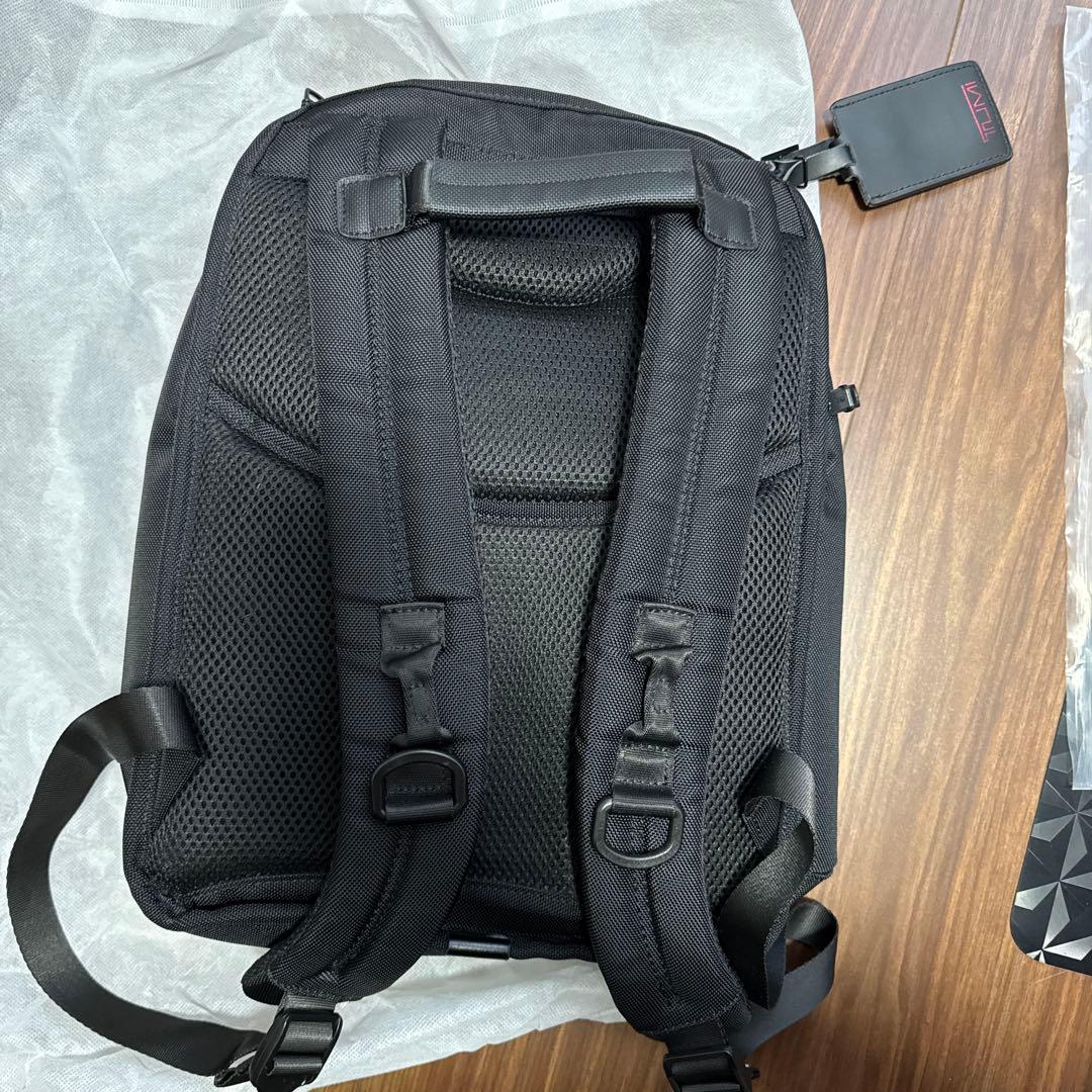 （値下げ）TUMI スリムバッグパック　ブラック