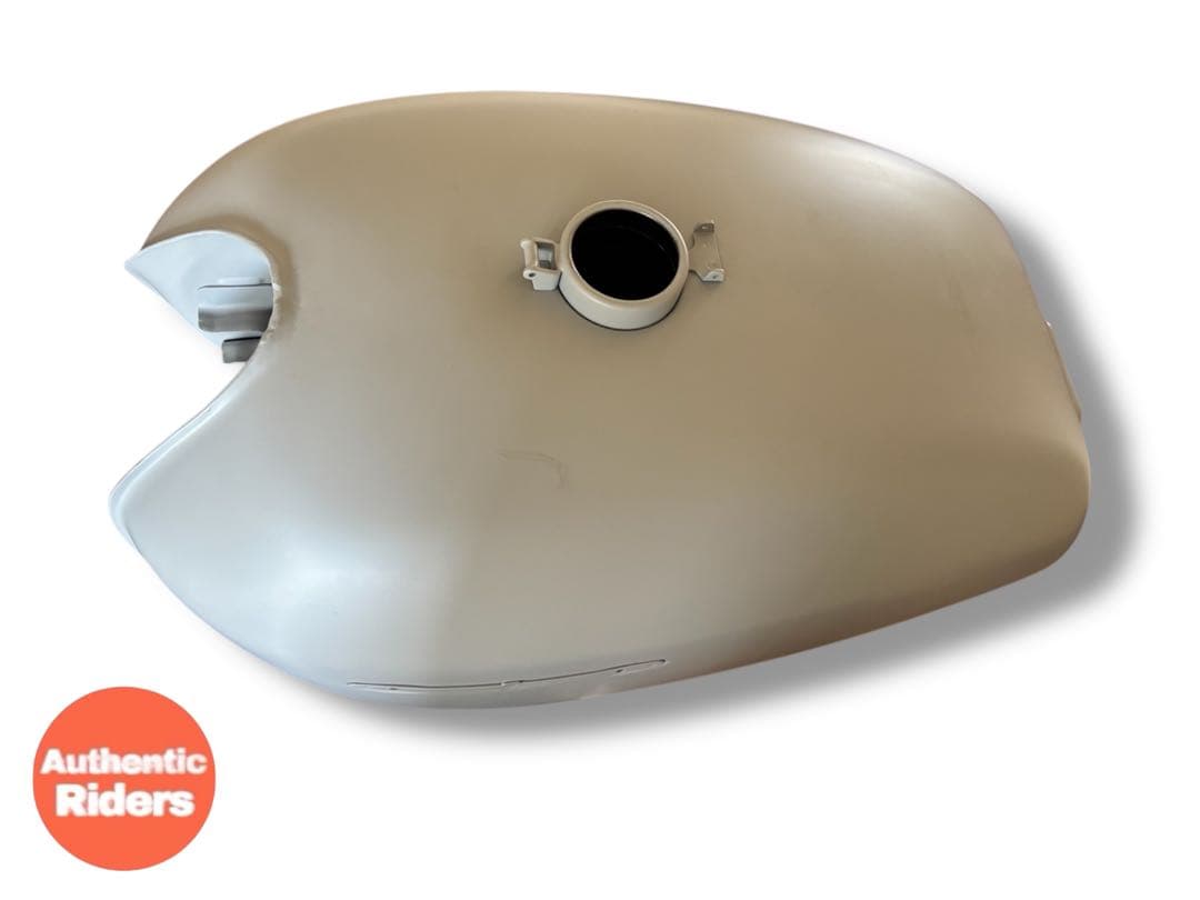 【ジャンク品②】HONDA CB750Kタンク 復刻版