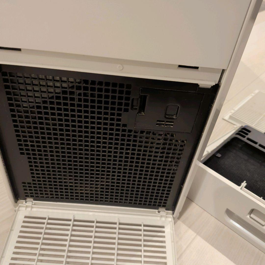 【美品】DAIKIN MC55U-W ダイキン　ストリーマ空気清浄機