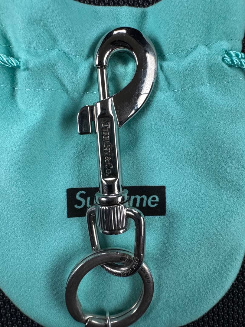 Supreme ティファニー　21AWキーホルダー