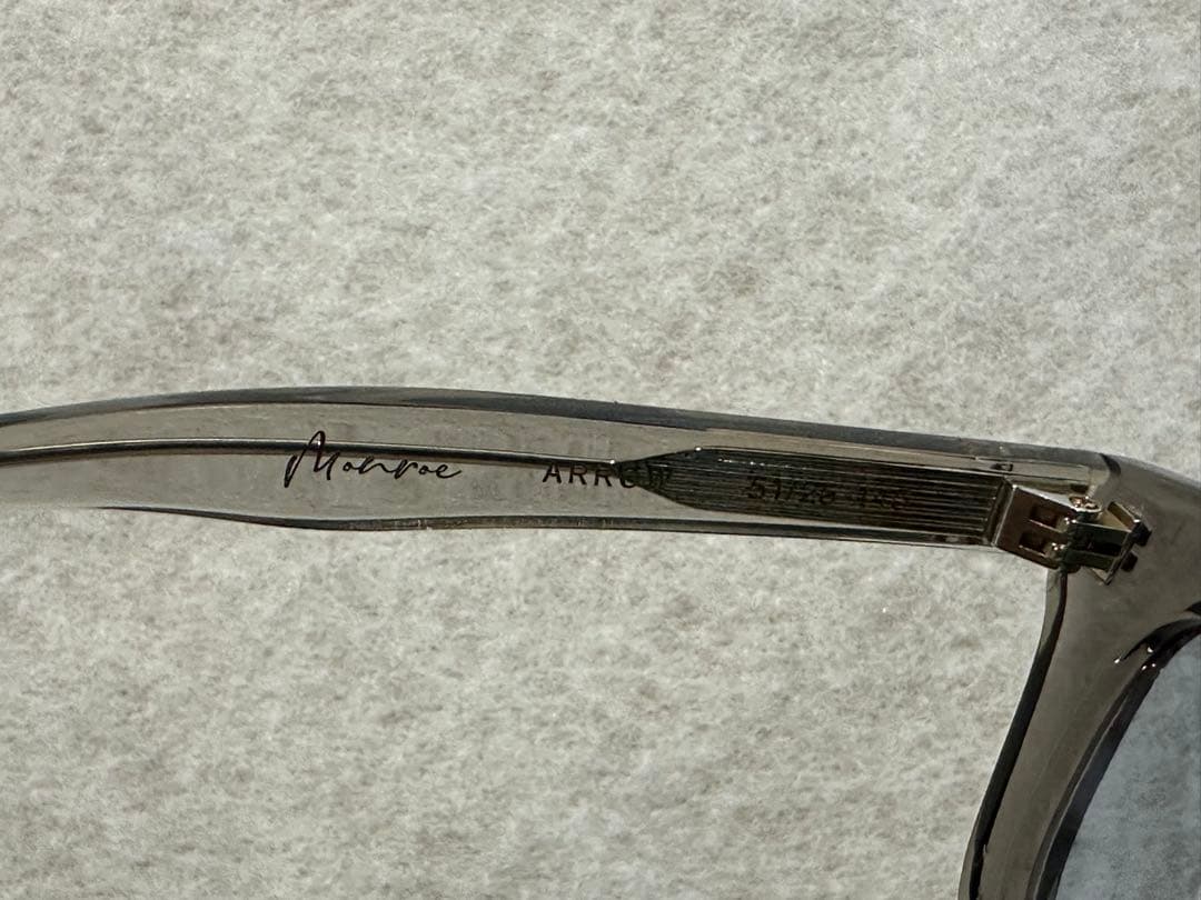 豪華特典付き❗️ イーブルアクト EVILACTレンズ アロー SADサングラス