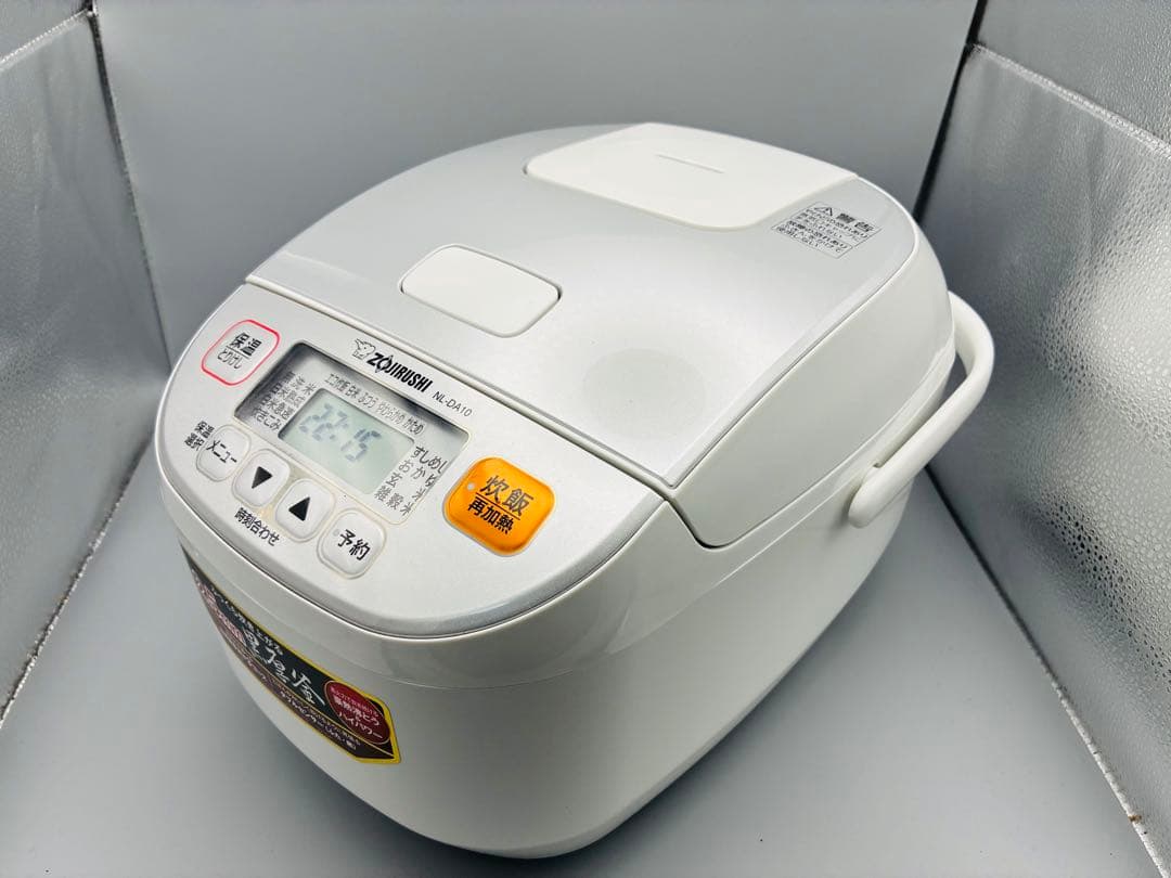 ZOJIRUSHI NL-DA10　炊飯器　　5.5合炊き