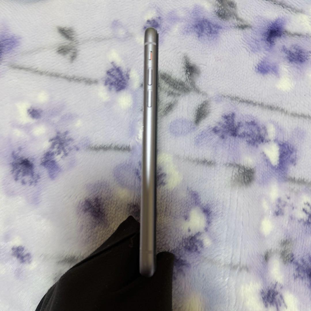 iPhone 11 64GB SIMフリー 背面割れ 動作確認済み