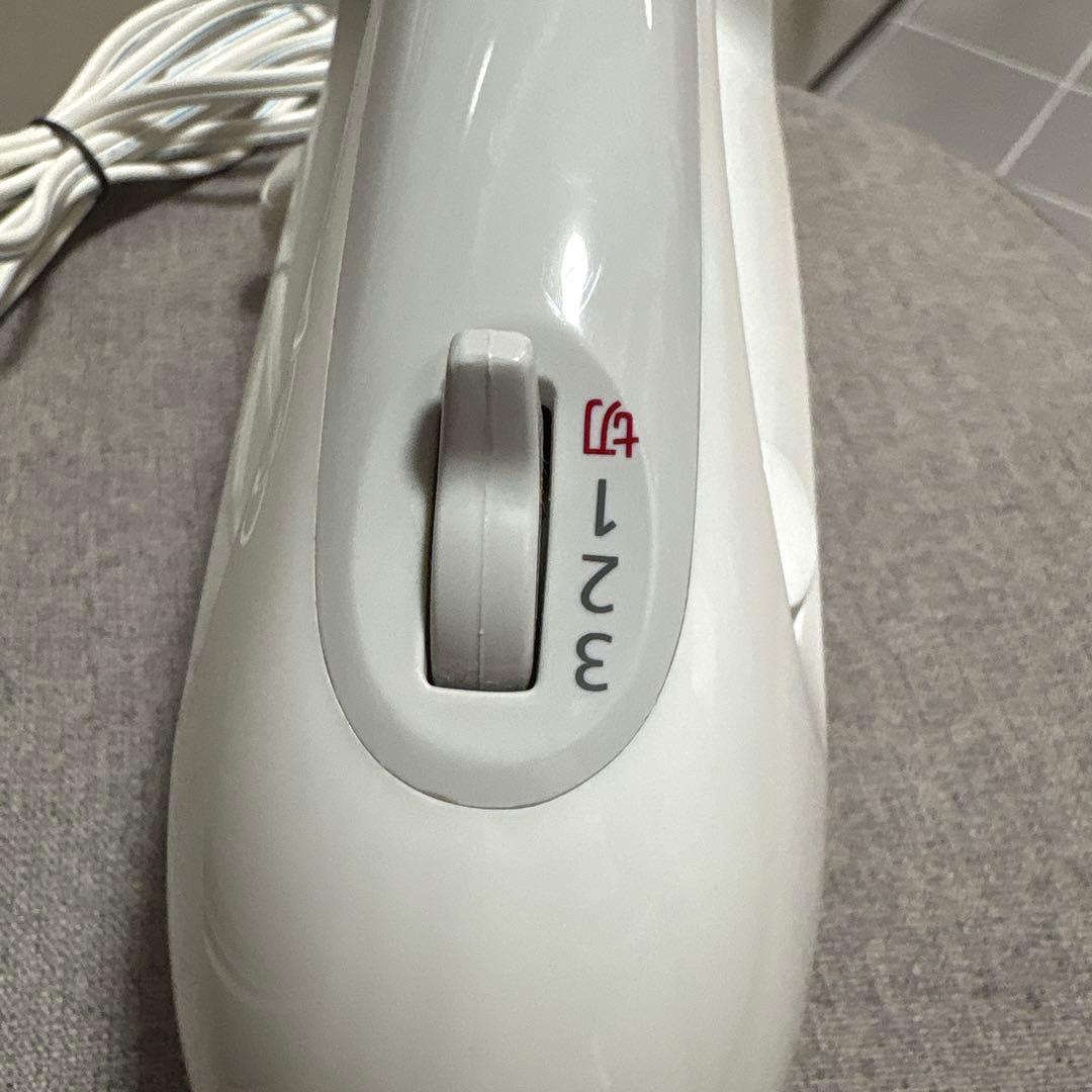 パナソニック ハンドミキサー 速度3段切り替え機能搭載 ホワイト MK-H4