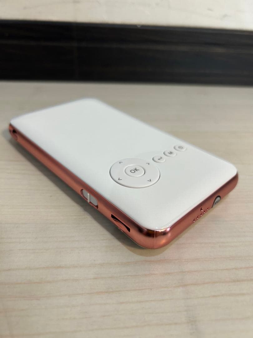 UENO-mono カベーニ プロジェクター 家庭用