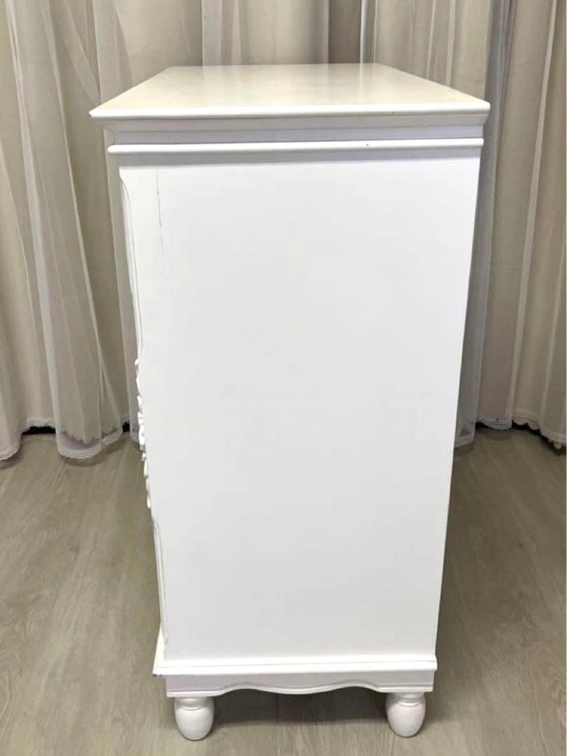 ロココ アンティーク キー付 フレンチ ホワイト チェスト