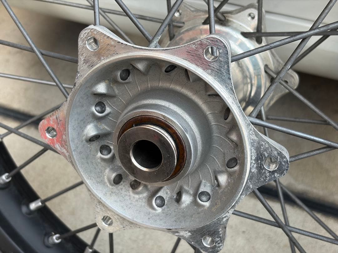 ２０２２年式　ktm 250excTPI 純正ホイール